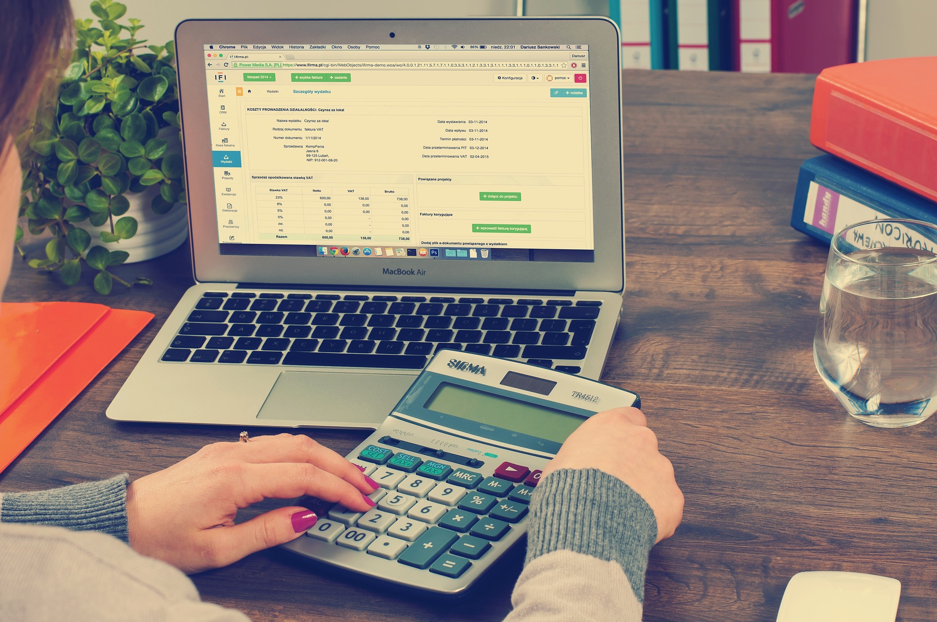 Accounting outsourcing: why does it pay off? Learn about our SME model